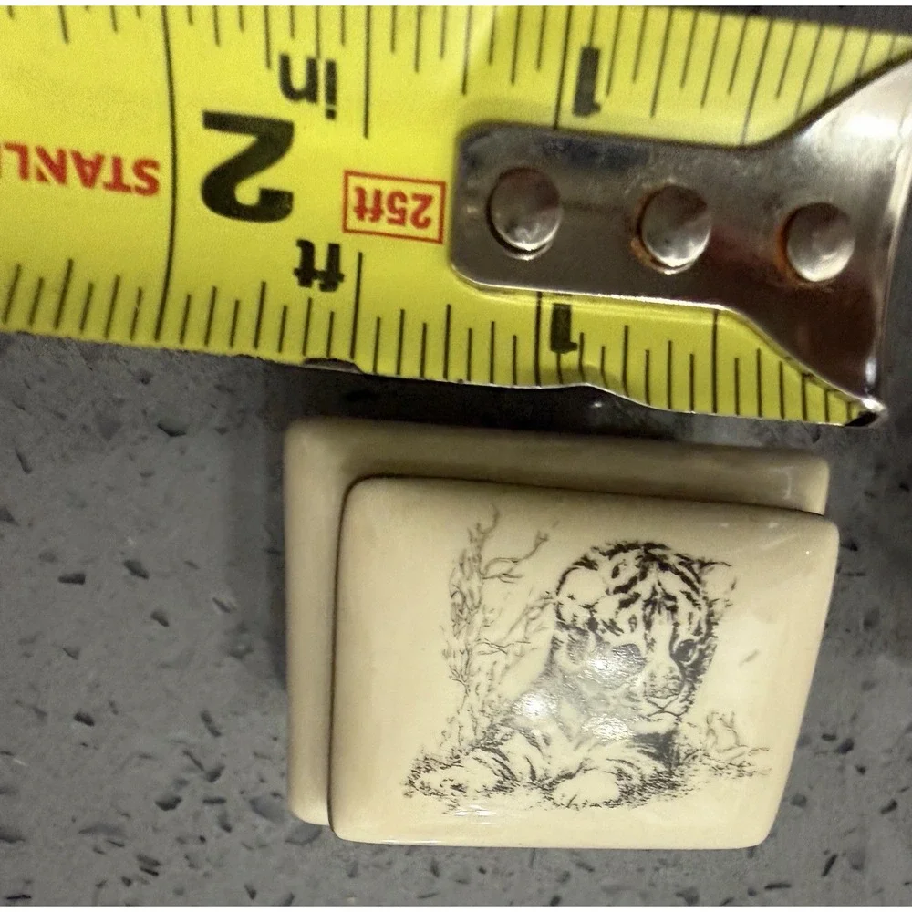 Vtg Lion Tiger Cub Baby Miniature Ceramic Trinket Box Japan Small World Greeting